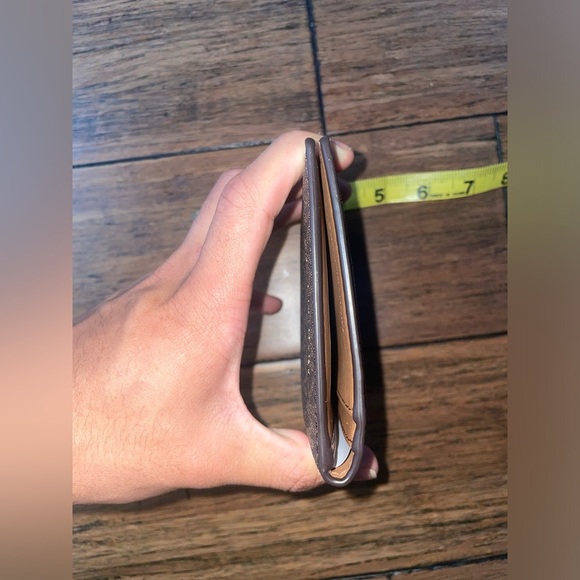 MK passport holder wallet Michael Kors monogram passport holder travel wallet - Picture 9 of 13